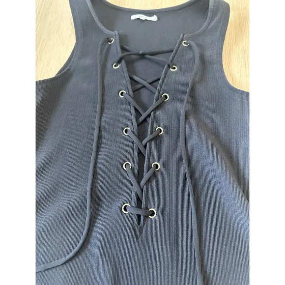 Tularosa Revolve Ribbed Lace Up Nile Bodysuit in Black Size Small 1006 - Picture 7 of 7